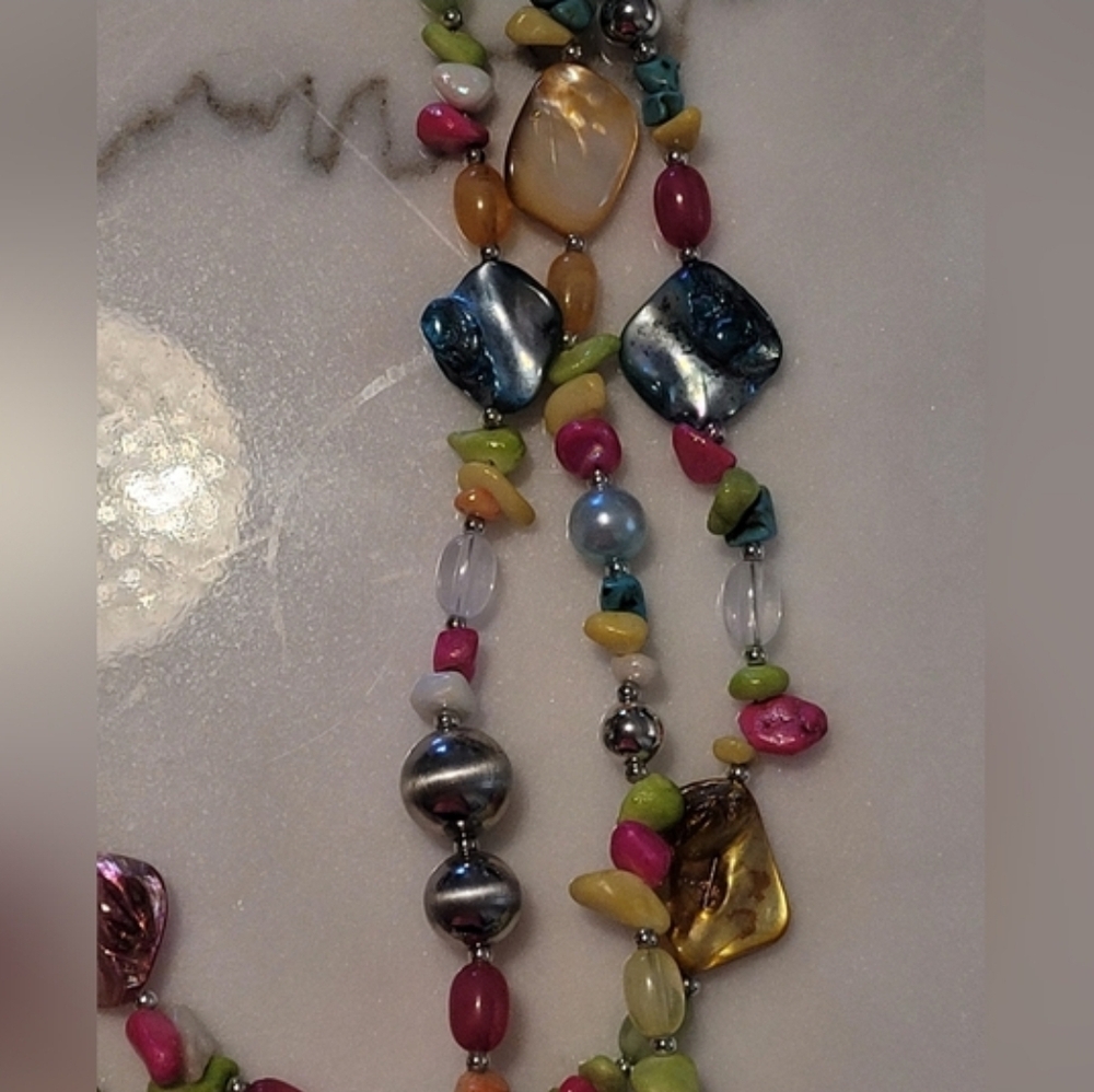 Smooth Stone Three Strand Chain Link Necklace In Pink, Blue, Yellow - Picture 4 of 7